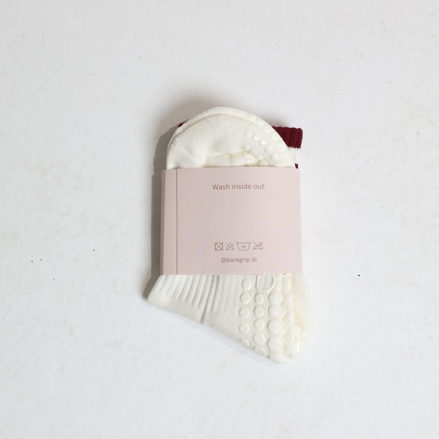CHERRY CREAM CREW SOCKS