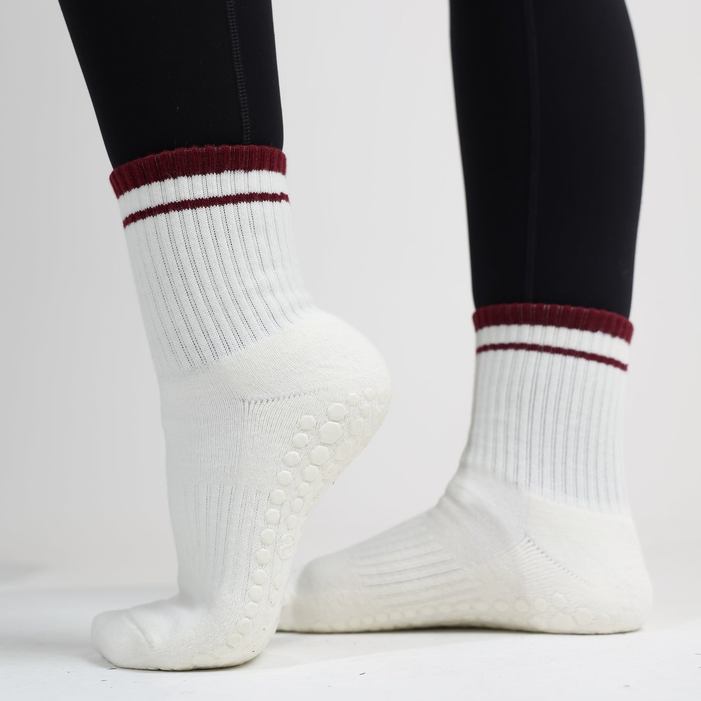 CHERRY CREAM CREW SOCKS